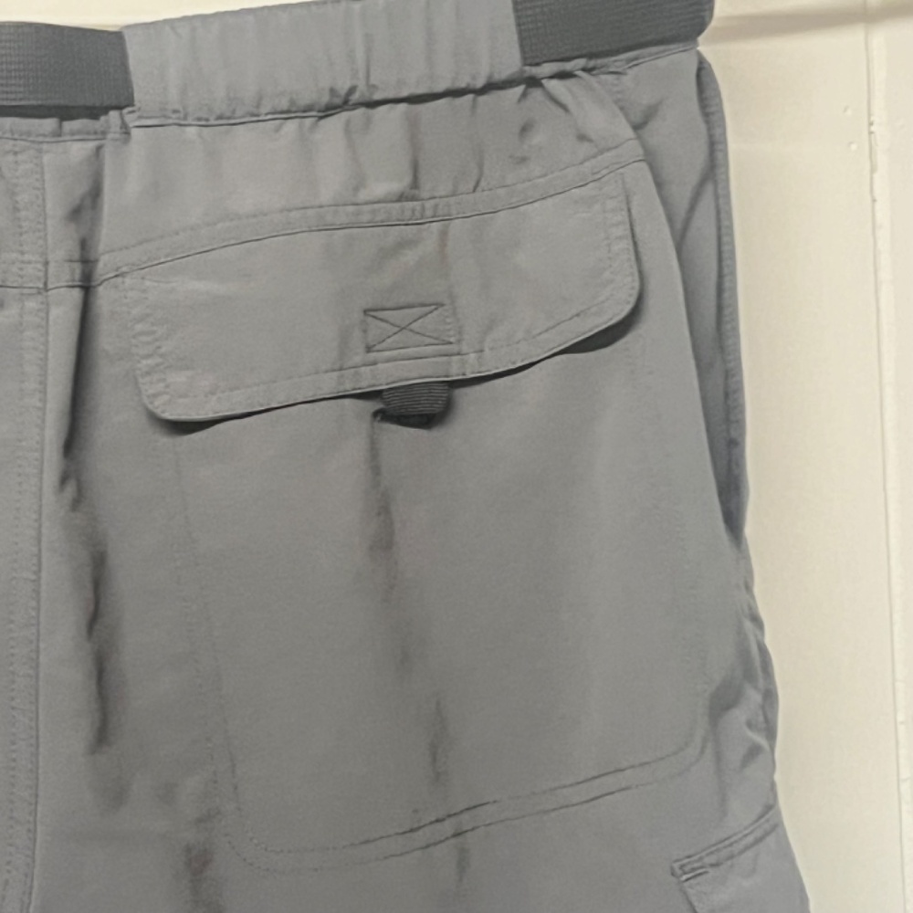 EMS Gray Cargo Shorts - size 34 - Picture 7 of 10